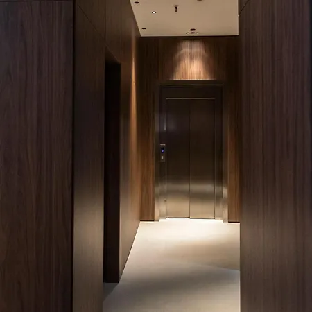 California Hotel