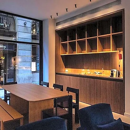 California Hotel 3*