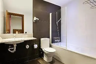 Hotel California 3*